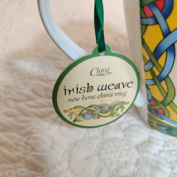 THE IRISH SHAMROCK Clara Irish Weave Bone China Mug Cup 14 oz - Picture 5 of 10
